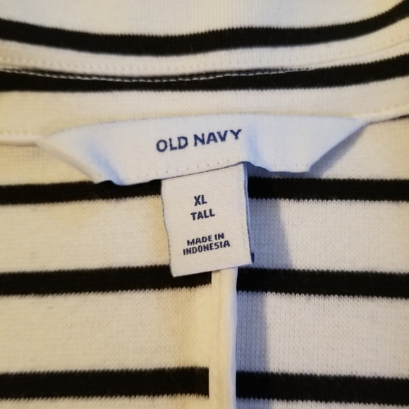 Blazer - Picture 2 of 3